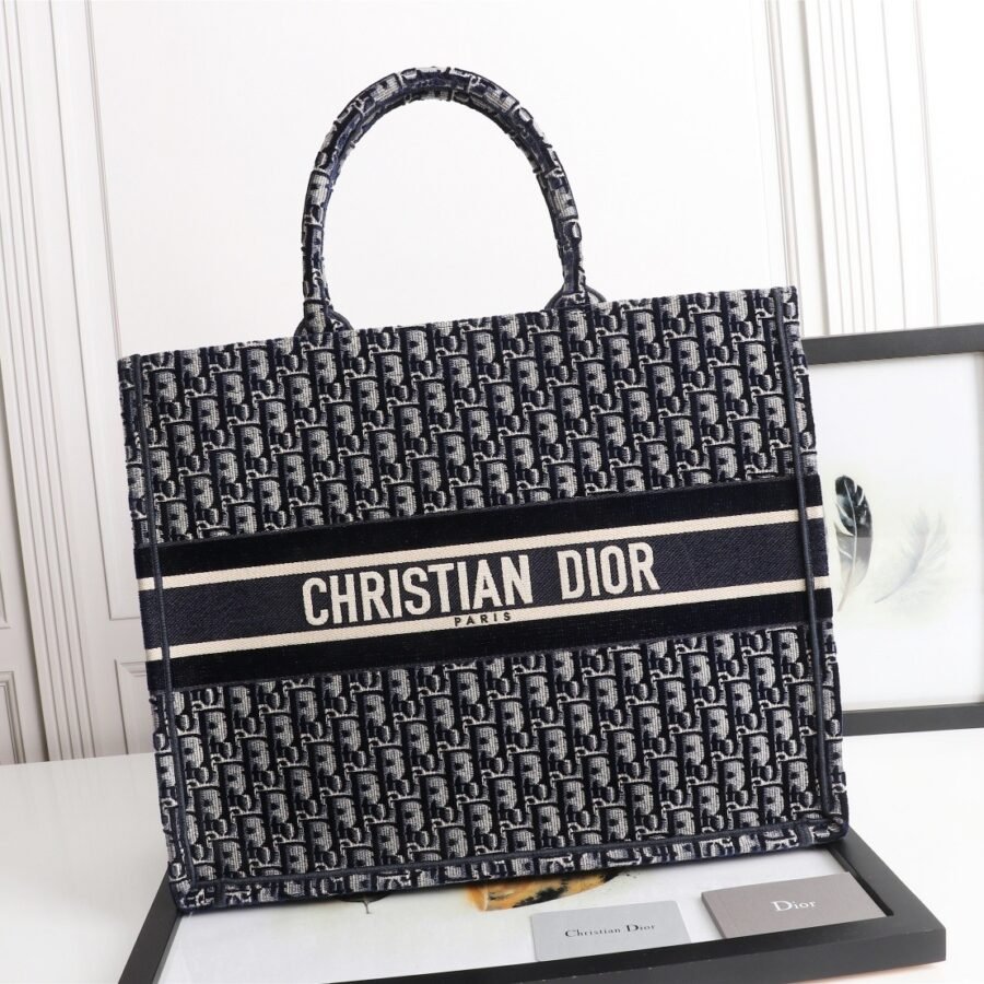 DIOR BOOK TOTE