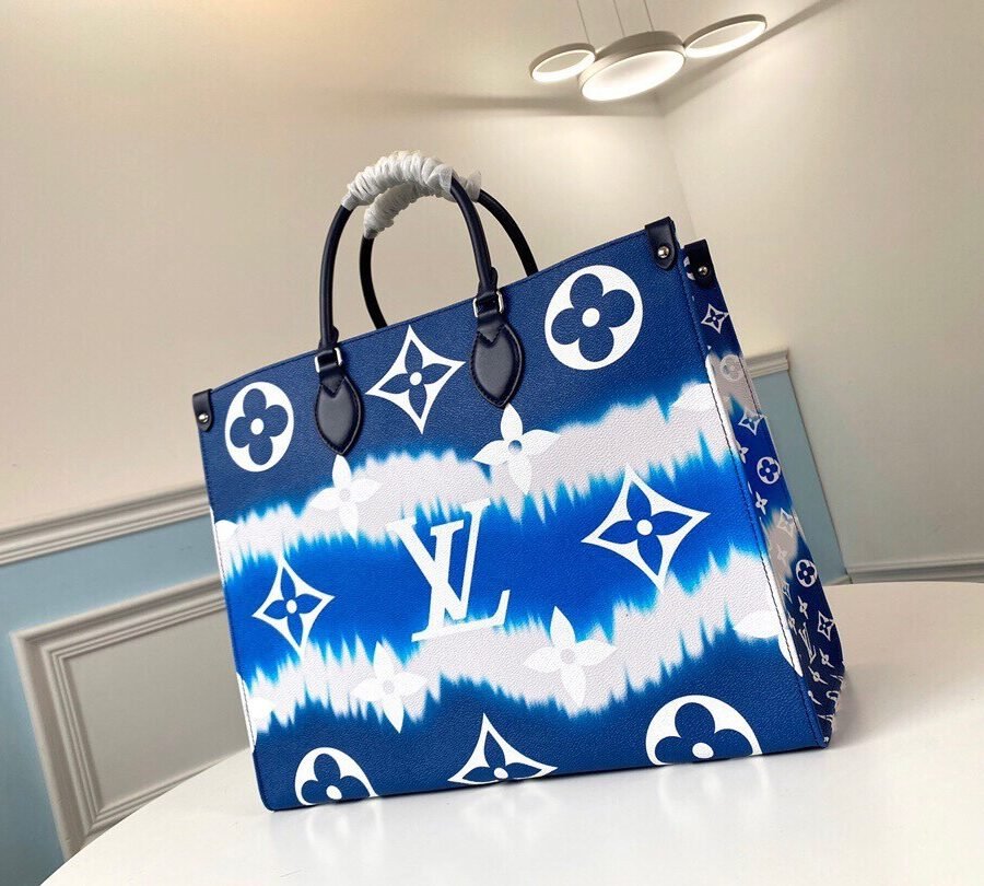 LV ESCALE ONTHEGO GMBlue